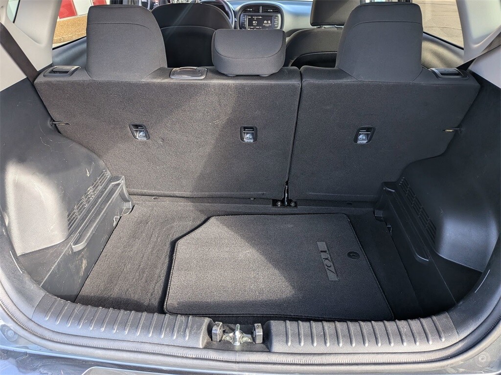 Thumbnail: 2024 Kia Soul - 29