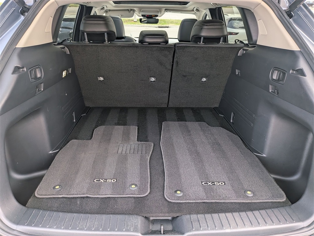 Thumbnail: 2025 Mazda CX-50 - 26