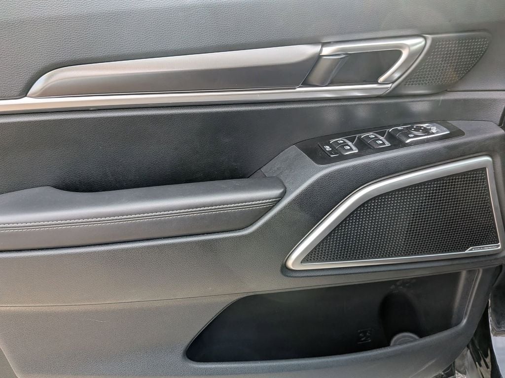 Thumbnail: 2025 Kia Telluride - 11