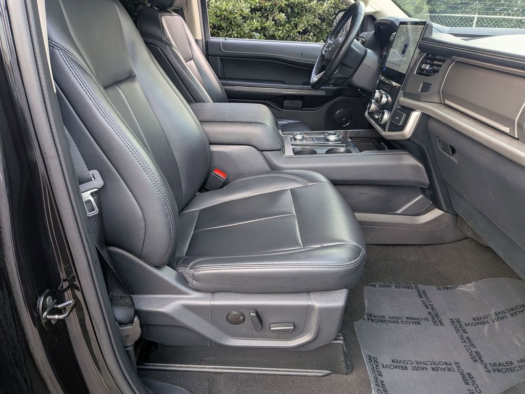 Thumbnail: 2024 Ford Expedition MAX - 26
