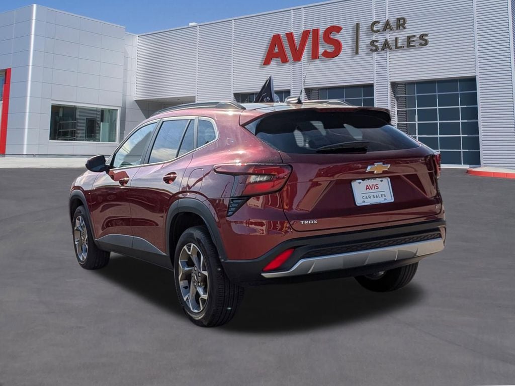 Thumbnail: 2025 Chevrolet Trax - 9