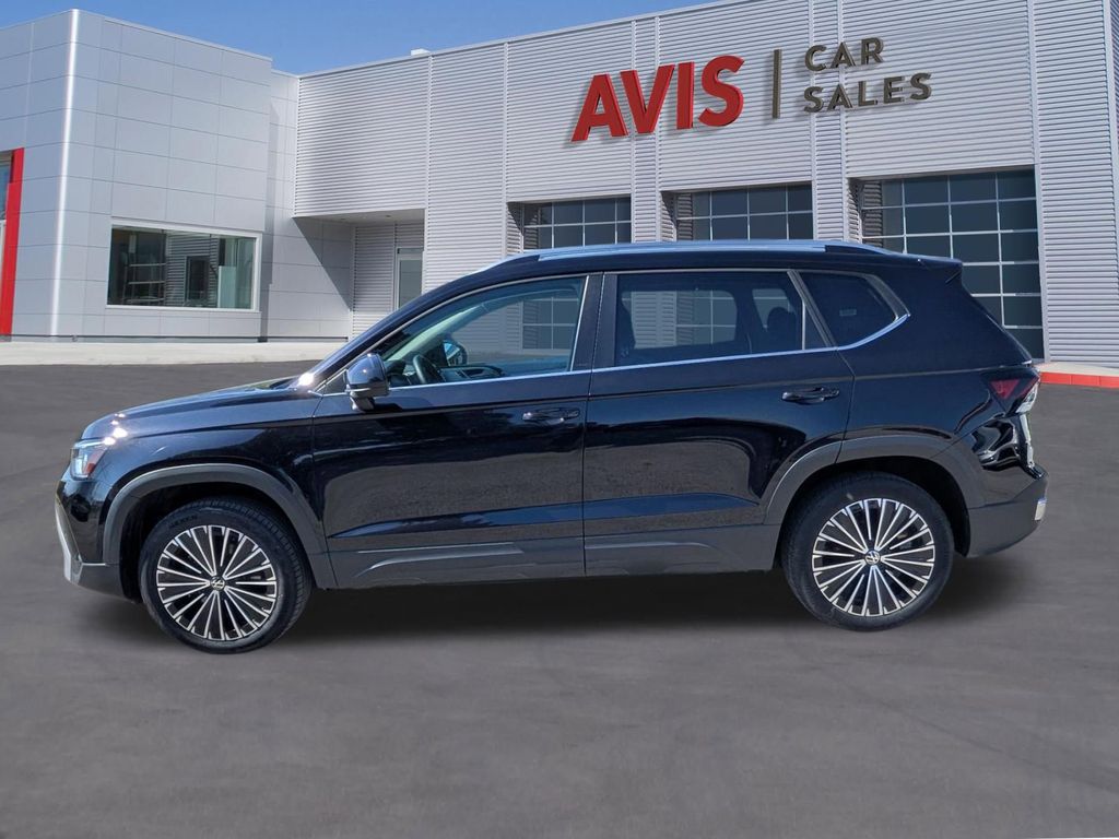 Thumbnail: 2025 Volkswagen Taos - 7