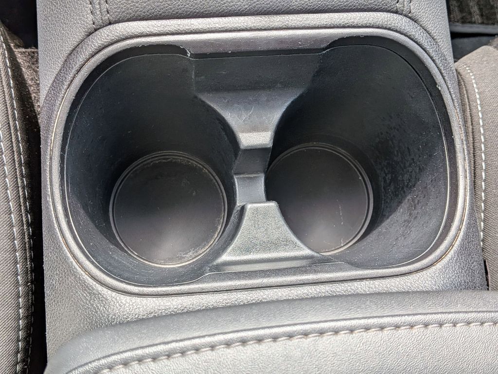 Thumbnail: 2025 Subaru Outback - 23