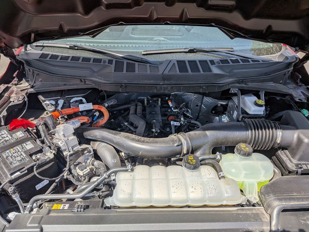 Thumbnail: 2025 Ford F-150 - 32