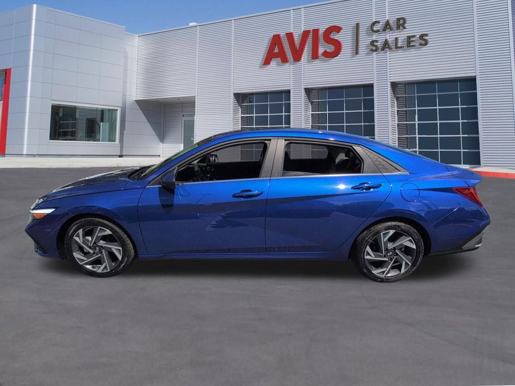 Thumbnail: 2025 Hyundai Elantra - 10
