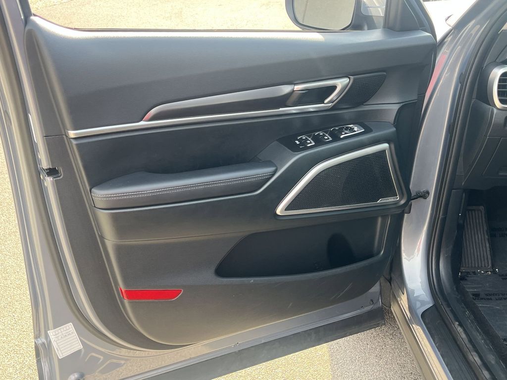 Thumbnail: 2025 Kia Telluride - 10