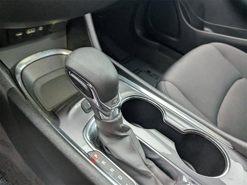 Thumbnail: 2024 Chevrolet Malibu - 16