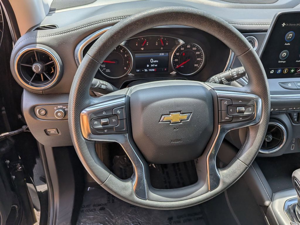 Thumbnail: 2025 Chevrolet Blazer - 20