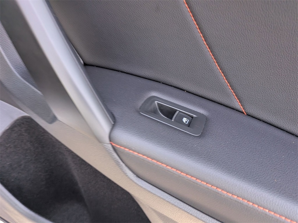 Thumbnail: 2024 Volkswagen Tiguan - 30