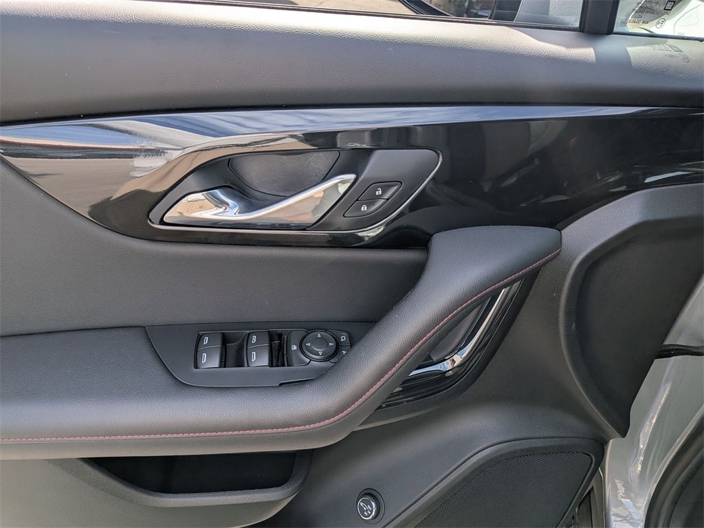 Thumbnail: 2025 Chevrolet Blazer - 11