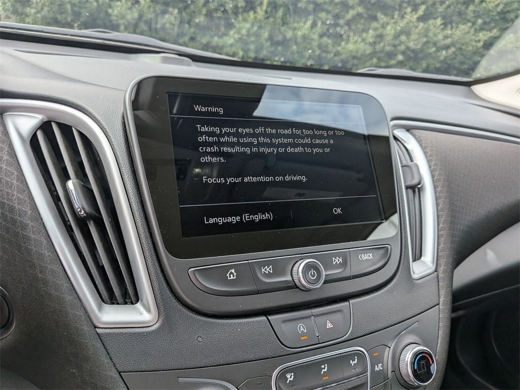 Thumbnail: 2024 Chevrolet Malibu - 17