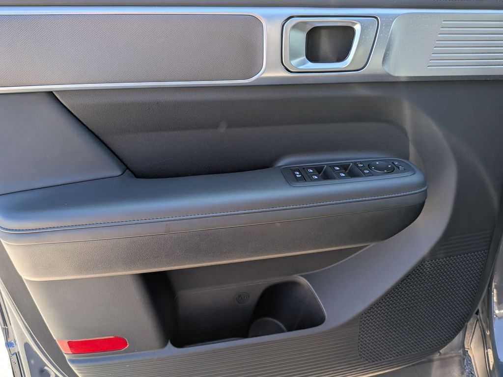 Thumbnail: 2025 Hyundai Santa Fe - 11