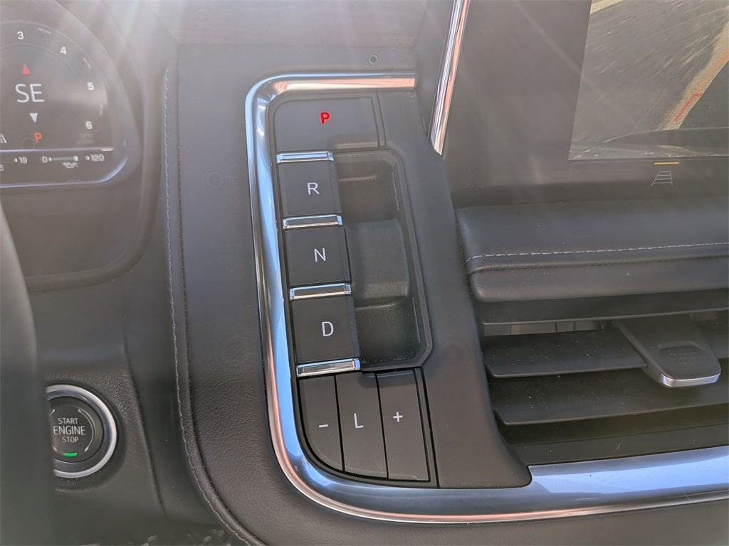 Thumbnail: 2023 Chevrolet Tahoe - 19