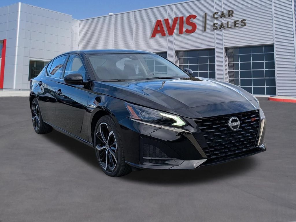 Thumbnail: 2025 Nissan Altima - 3