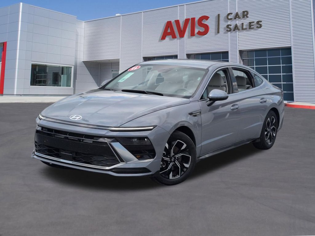 Thumbnail: 2025 Hyundai Sonata - 1
