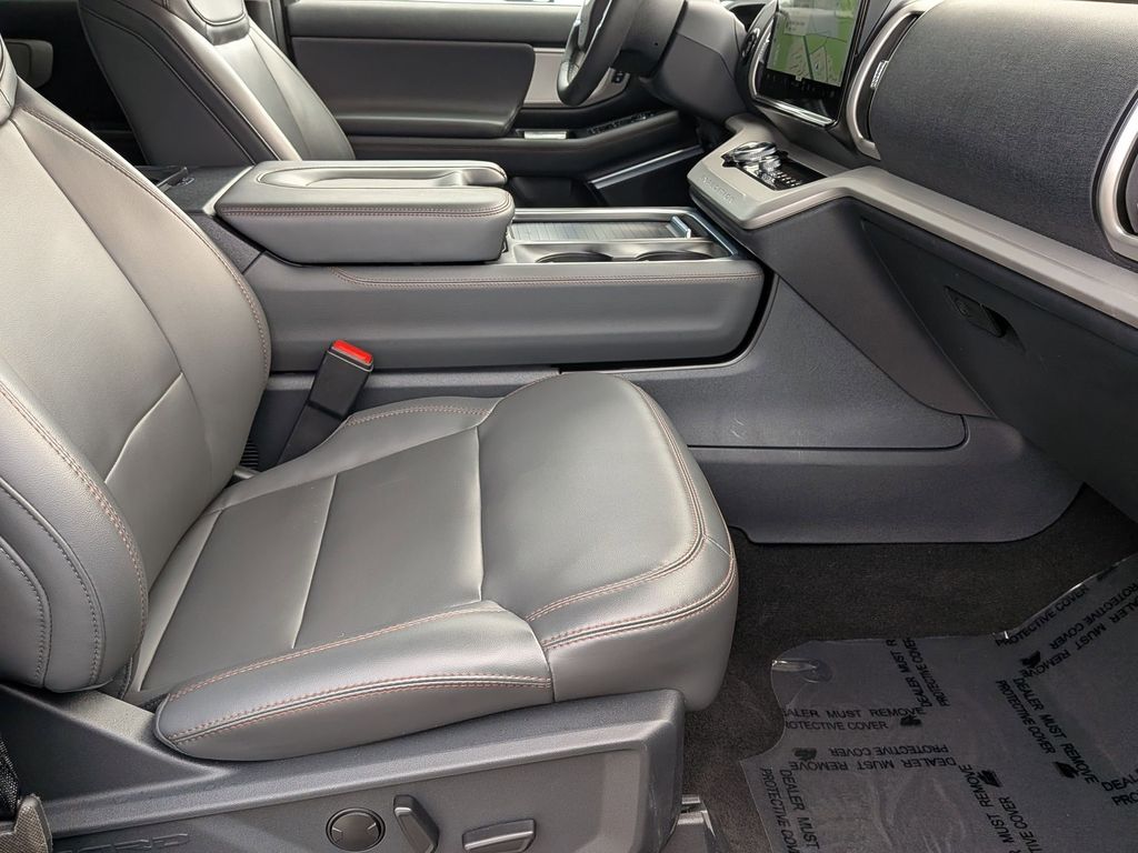 Thumbnail: 2025 Ford Expedition - 33