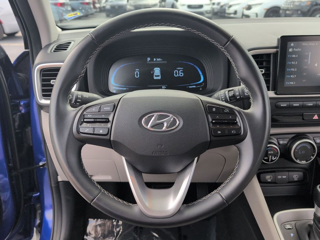 Thumbnail: 2025 Hyundai Venue - 22