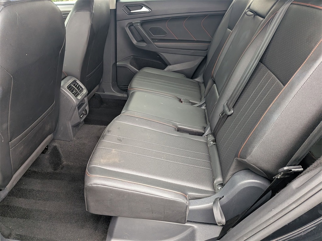 Thumbnail: 2024 Volkswagen Tiguan - 25