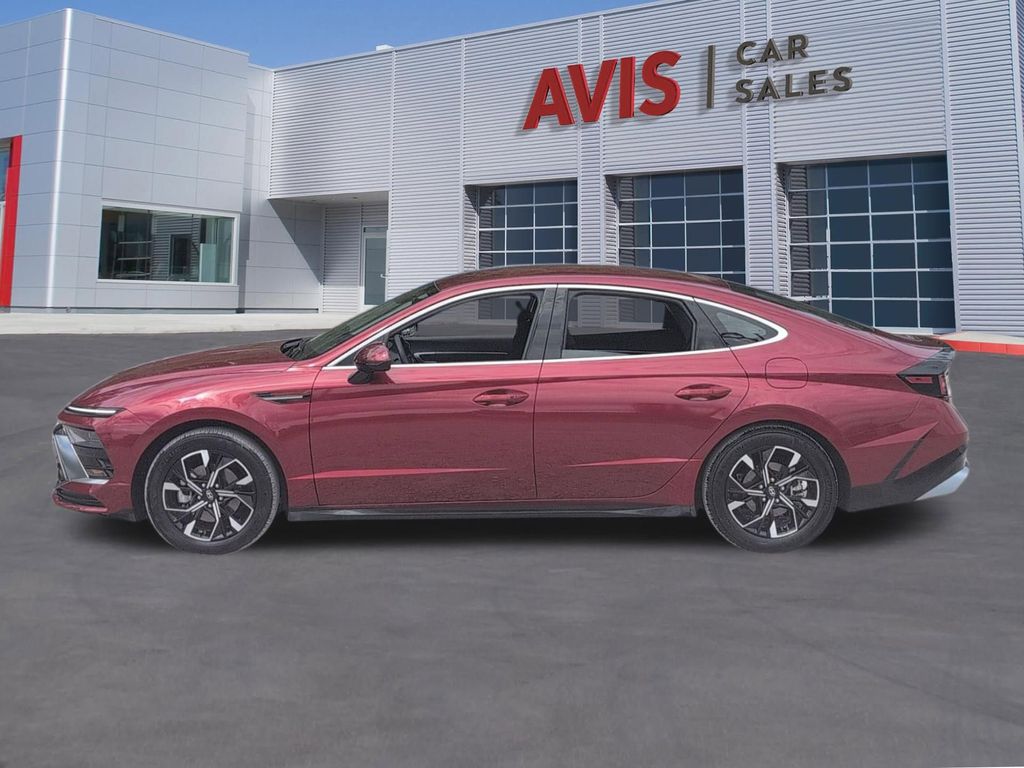Thumbnail: 2025 Hyundai Sonata - 10