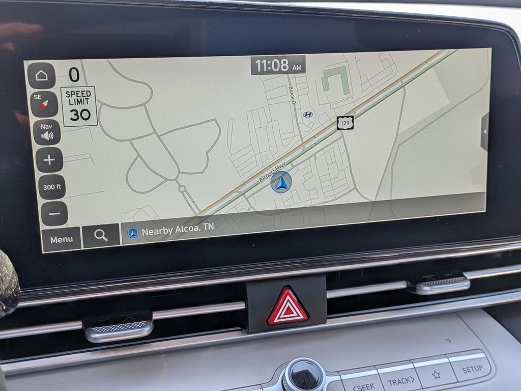 Thumbnail: 2025 Hyundai Elantra - 17