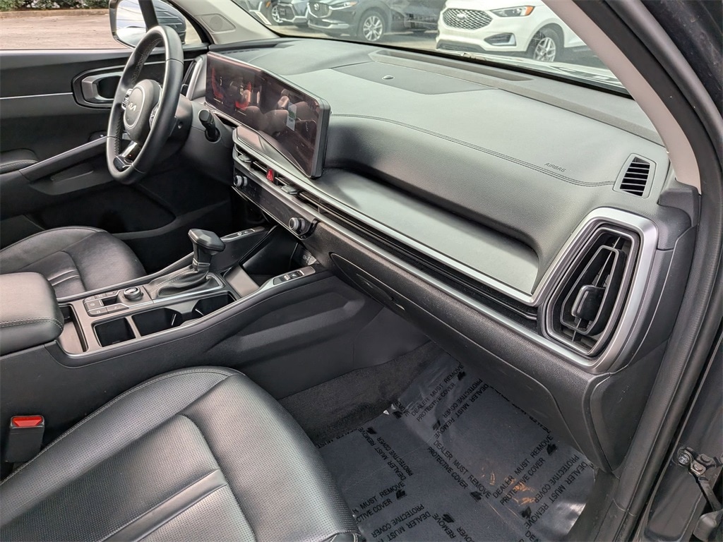 Thumbnail: 2024 Kia Sorento - 32