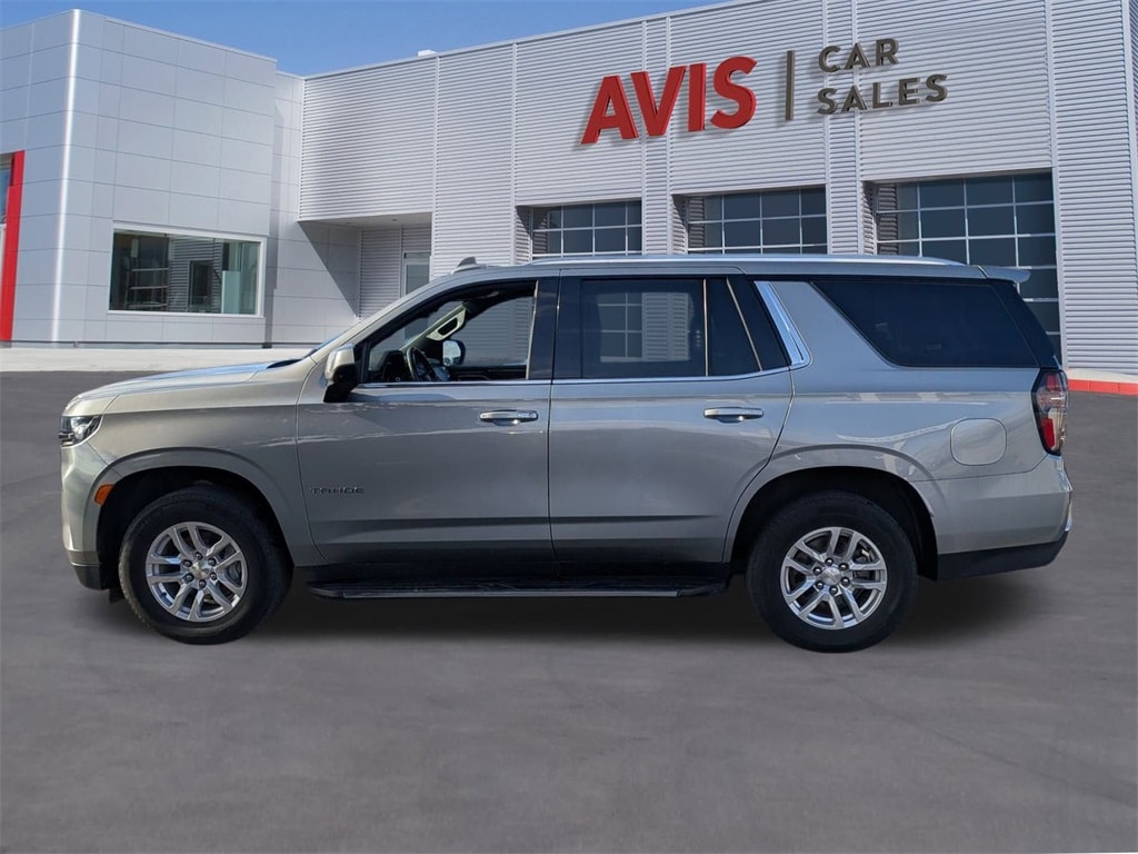 Thumbnail: 2023 Chevrolet Tahoe - 10