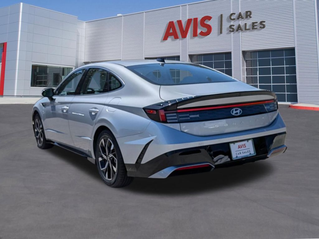 Thumbnail: 2025 Hyundai Sonata - 9