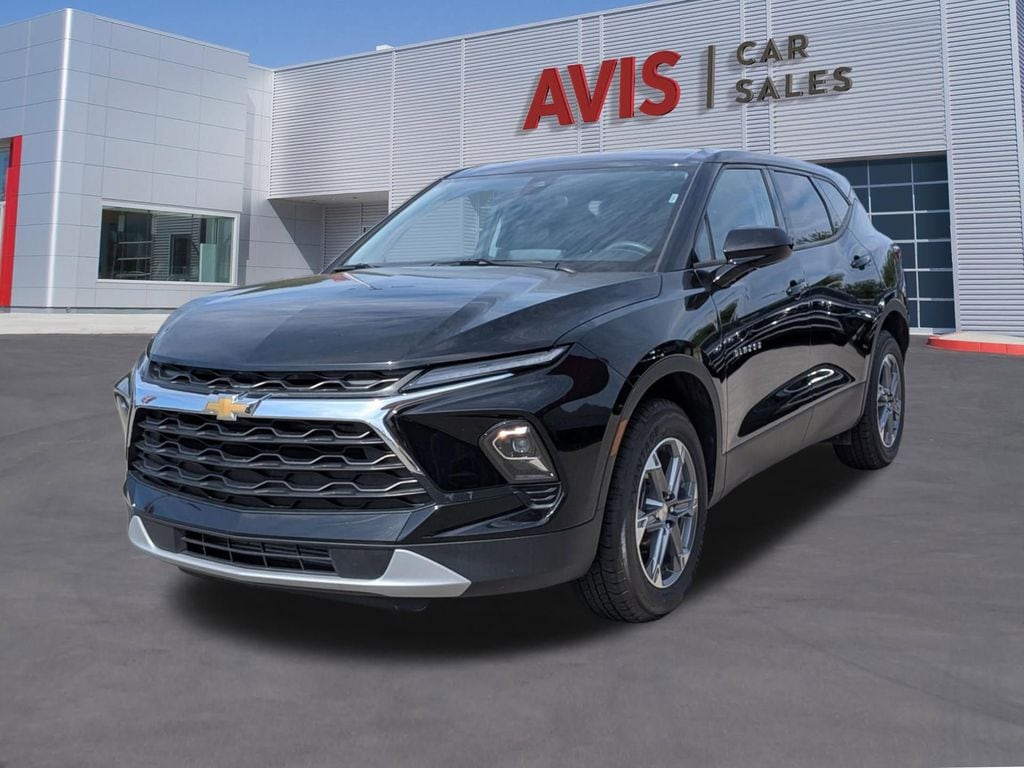 Thumbnail: 2025 Chevrolet Blazer - 1