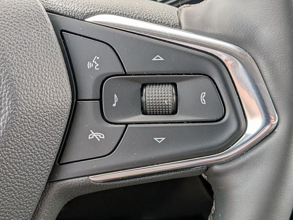 Thumbnail: 2025 Chevrolet Trax - 20