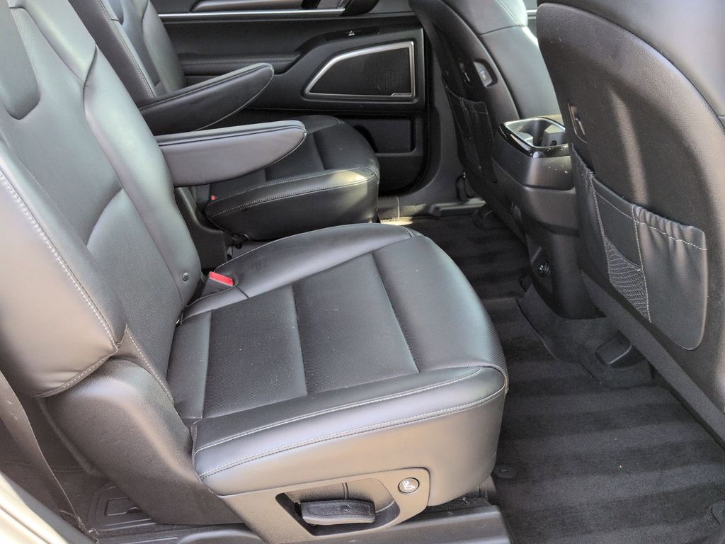 Thumbnail: 2025 Kia Telluride - 31