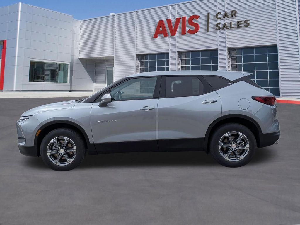 Thumbnail: 2025 Chevrolet Blazer - 10