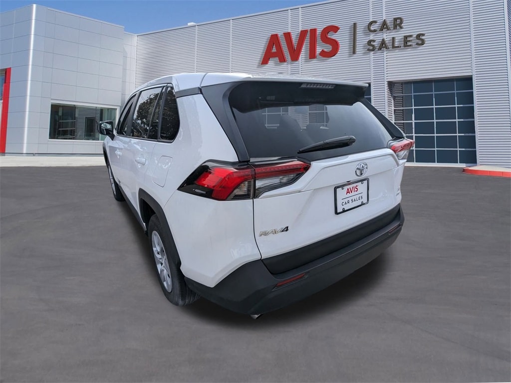 Thumbnail: 2025 Toyota RAV4 - 9