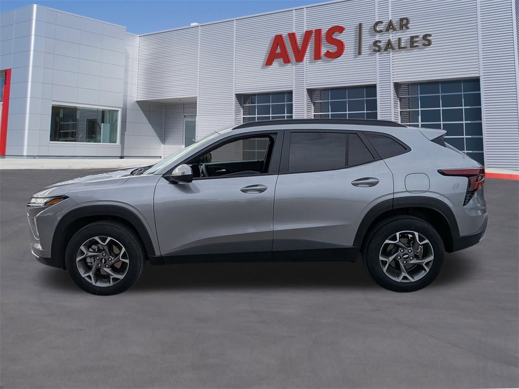 Thumbnail: 2025 Chevrolet Trax - 10