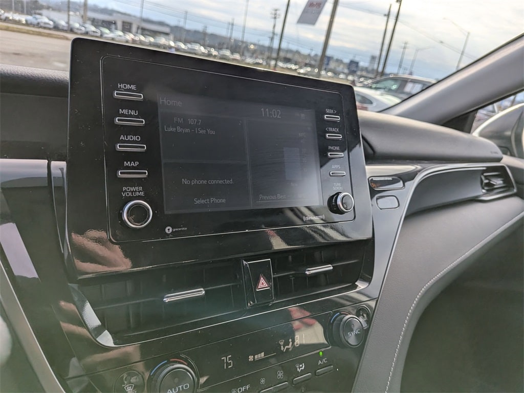 Thumbnail: 2024 Toyota Camry - 17