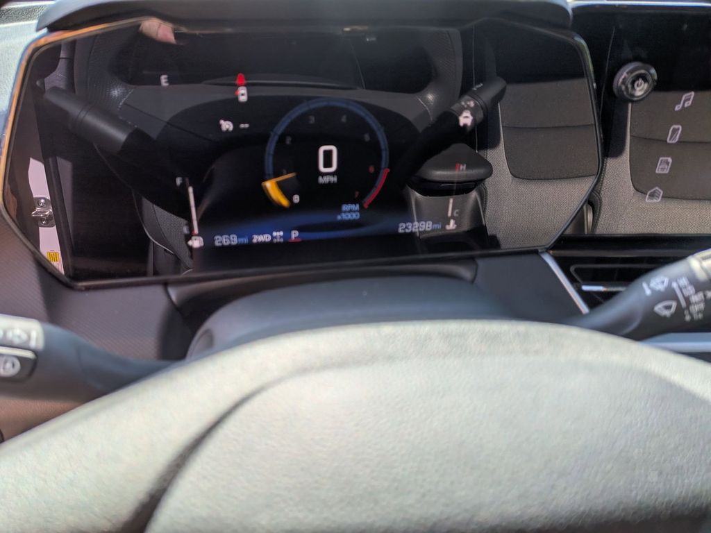 Thumbnail: 2025 Chevrolet TrailBlazer - 15