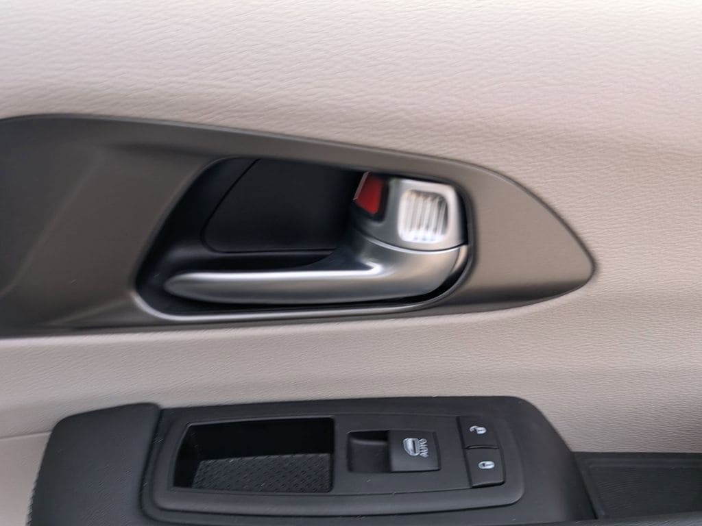 Thumbnail: 2024 Chrysler Pacifica - 29