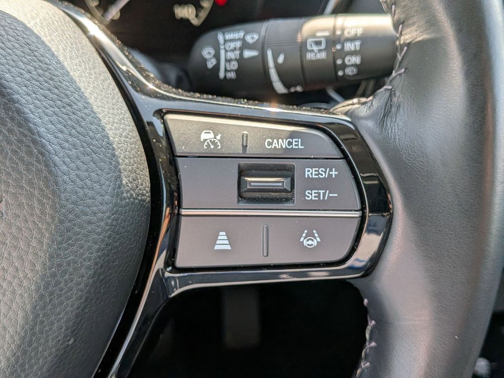 Thumbnail: 2025 Honda CR-V - 21