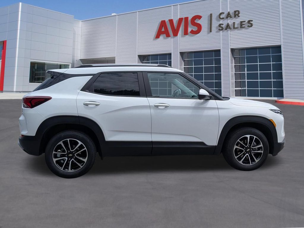 Thumbnail: 2025 Chevrolet TrailBlazer - 5