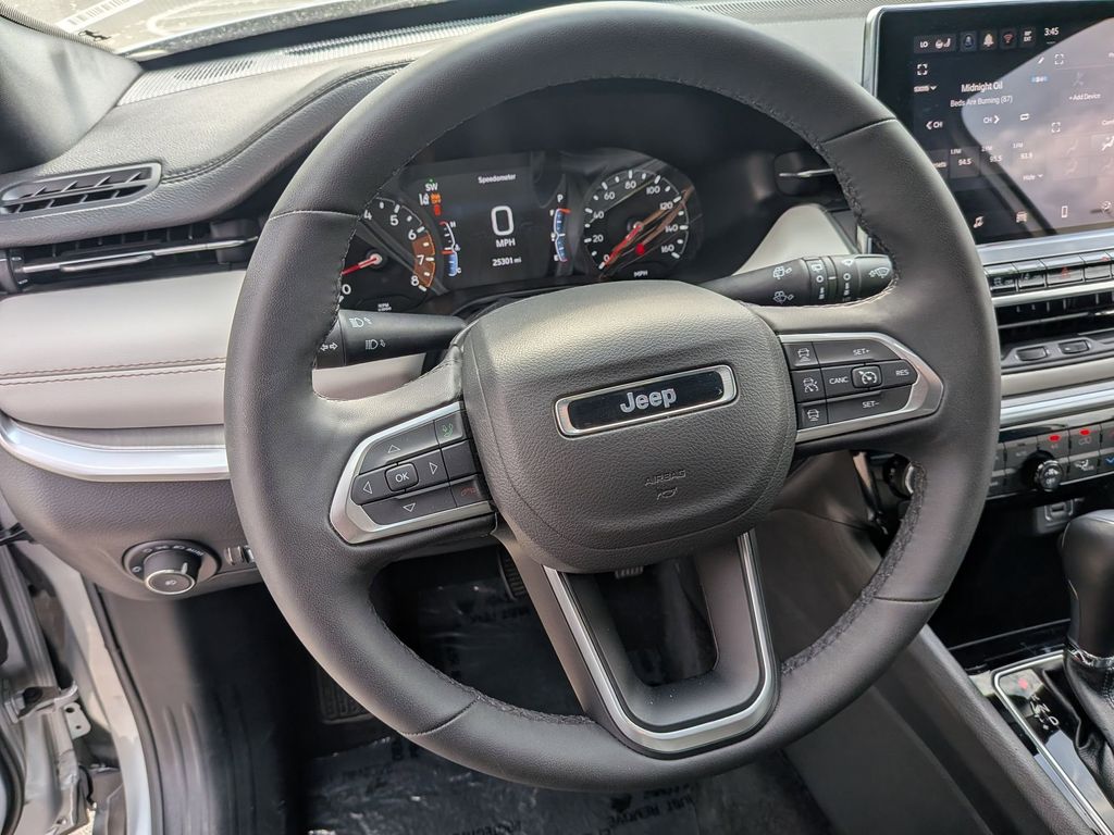 Thumbnail: 2025 Jeep Compass - 22