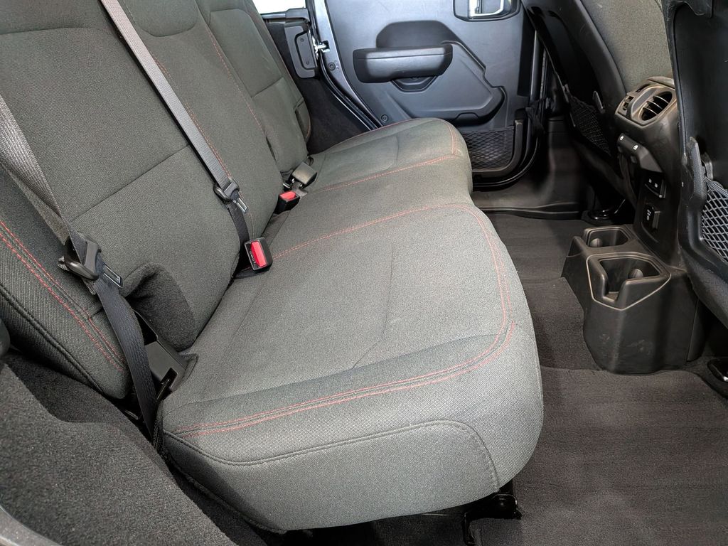 Thumbnail: 2025 Jeep Wrangler - 26