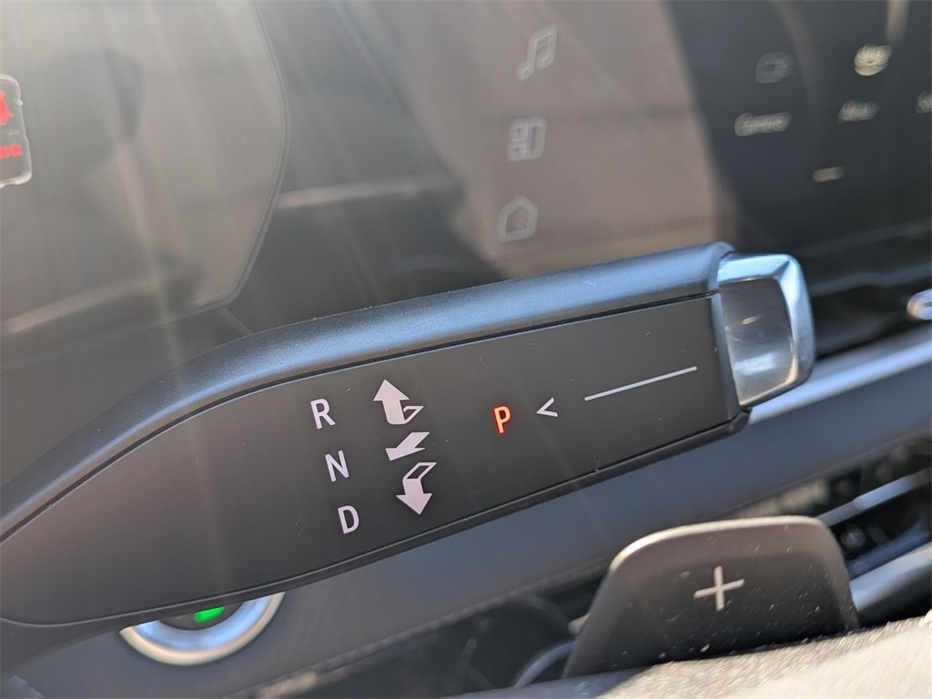 Thumbnail: 2025 Chevrolet Equinox - 16