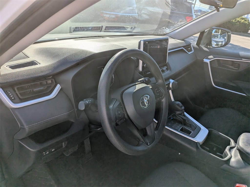 Thumbnail: 2024 Toyota RAV4 - 15