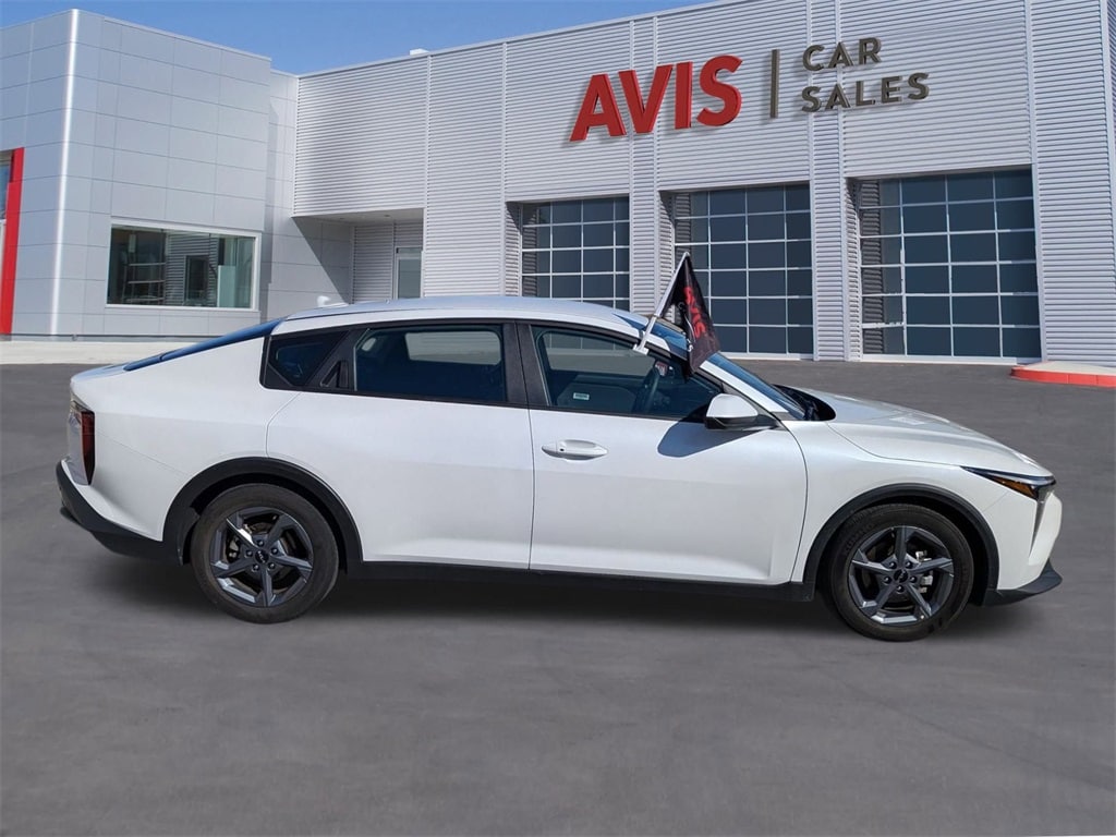 Thumbnail: 2025 Kia K4 - 5