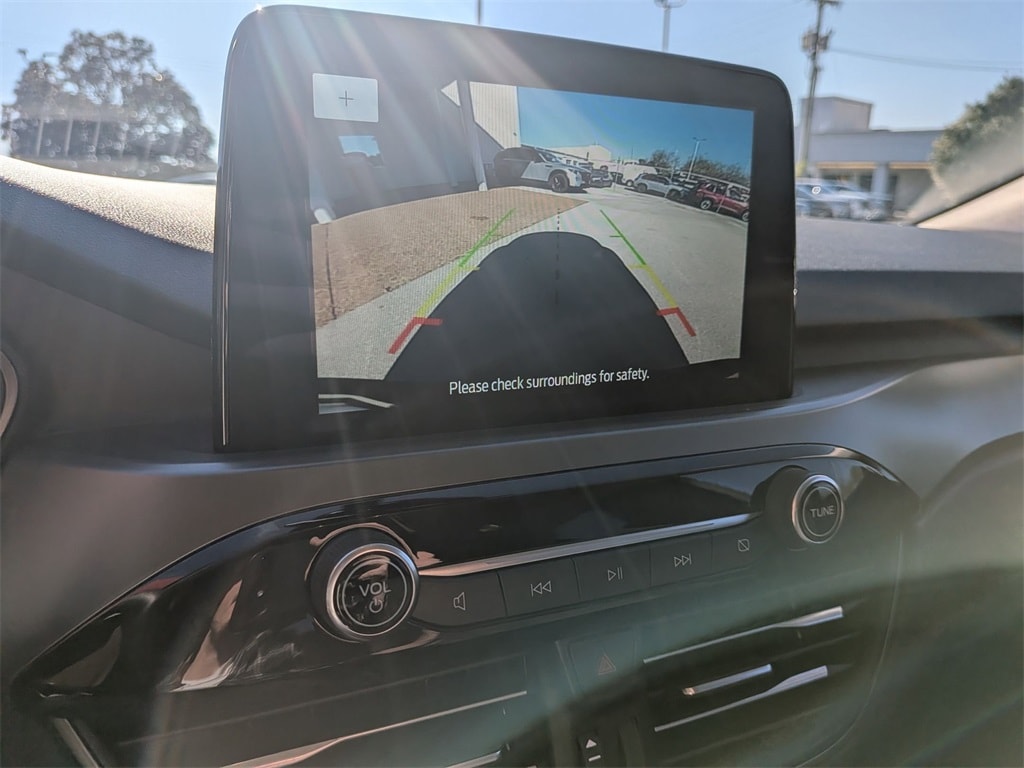 Thumbnail: 2025 Ford Escape - 18