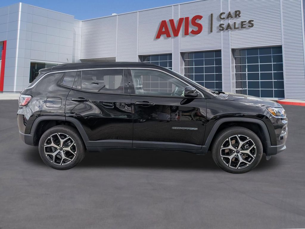 Thumbnail: 2025 Jeep Compass - 5