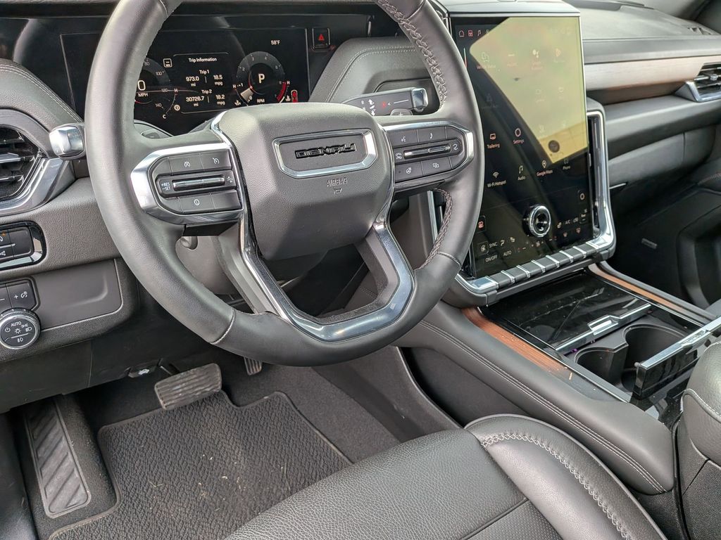 Thumbnail: 2025 GMC Yukon - 14