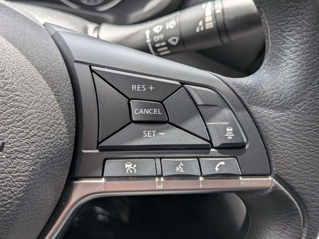 Thumbnail: 2025 Nissan Sentra - 20