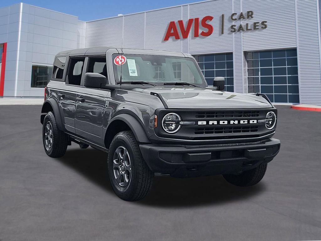 Thumbnail: 2025 Ford Bronco - 3