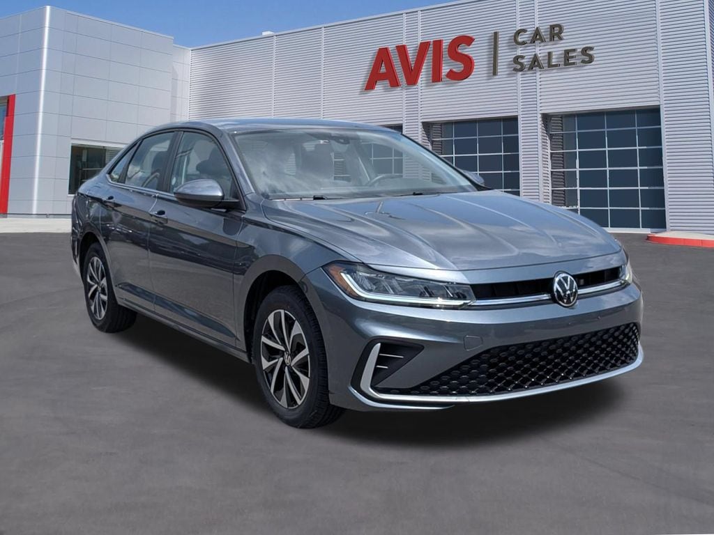 Thumbnail: 2025 Volkswagen Jetta - 3