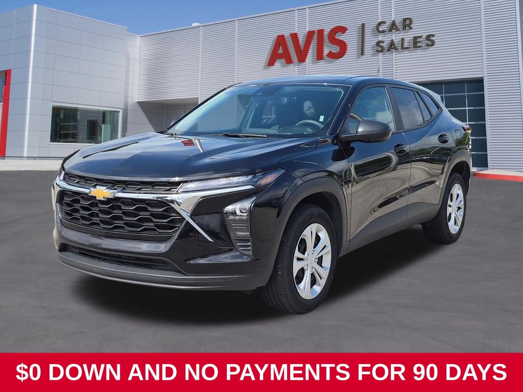 2025 Chevrolet Trax LS